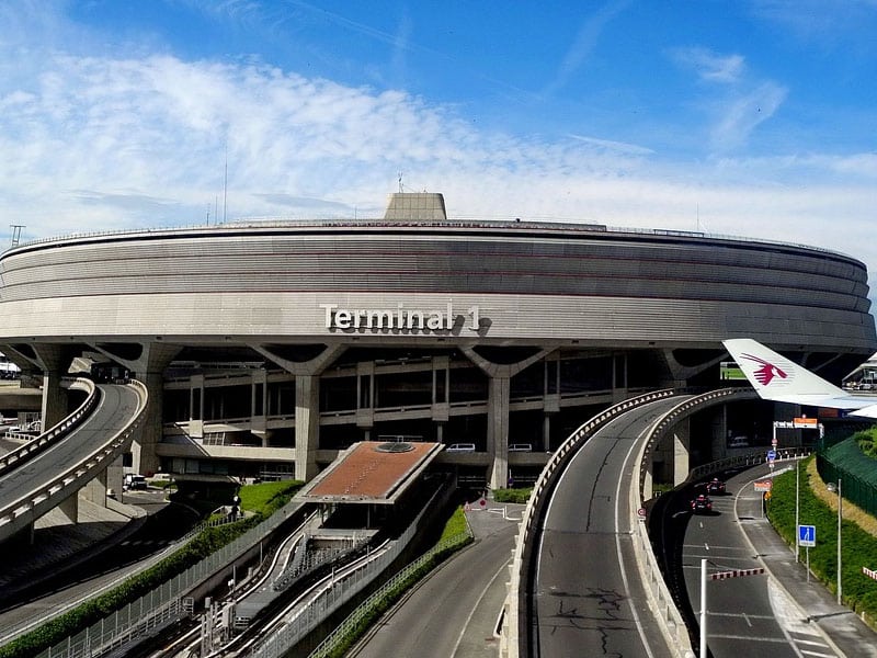 Viajar de avião pela França