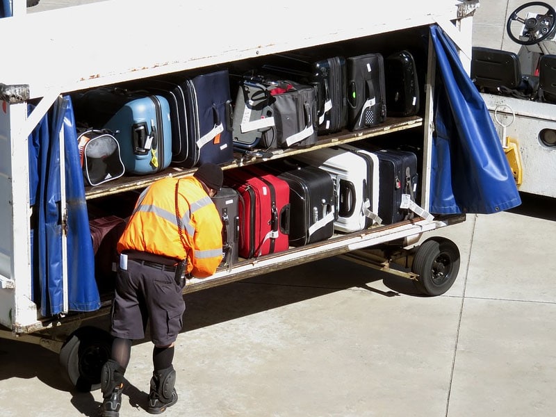 Segurança da bagagem Benefícios de ter um seguro viagem