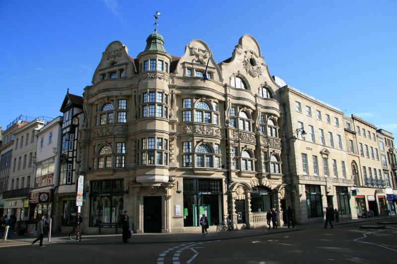 Onde fazer compras em Londres? Compras em Londres eletrônicos