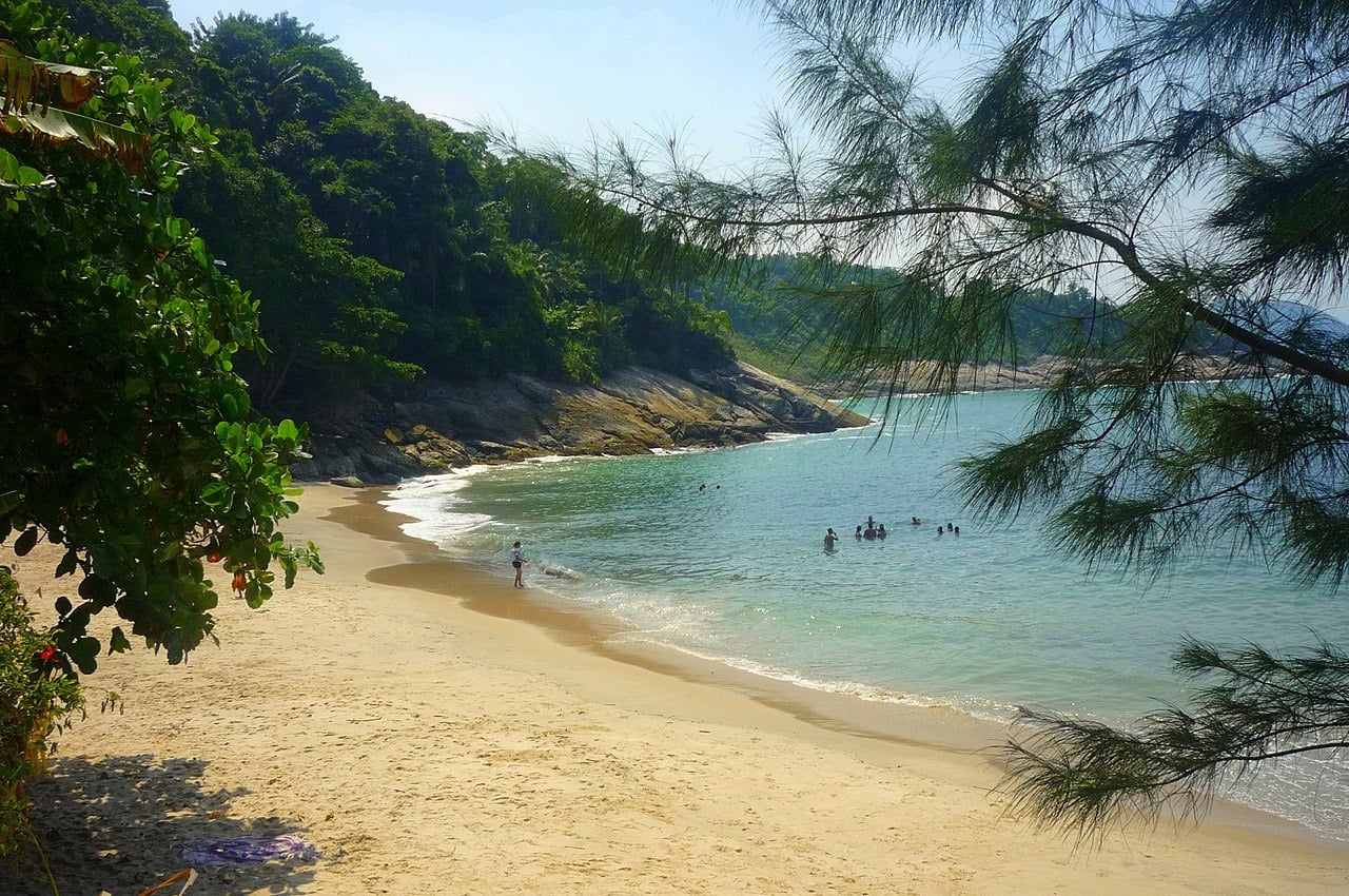 Praia do Éden