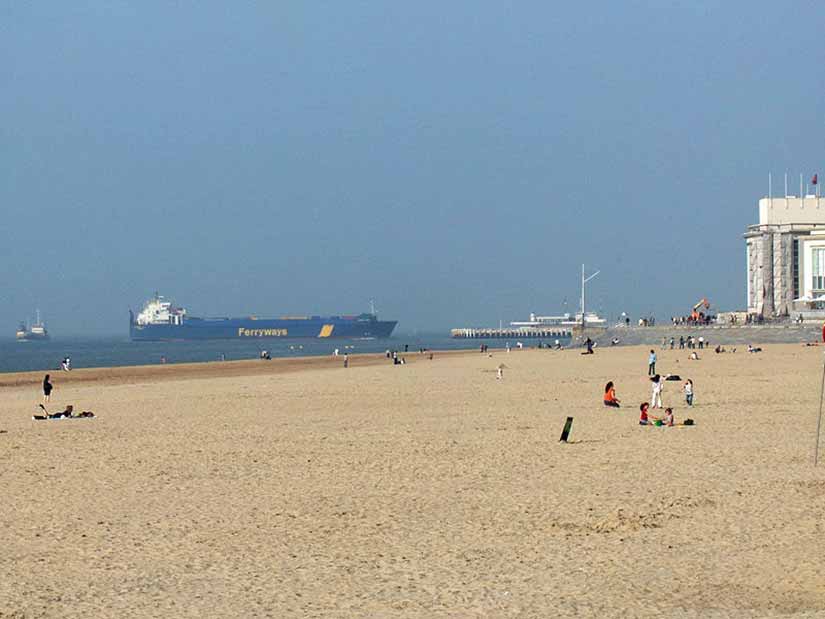 Praias no verão da Bélgica