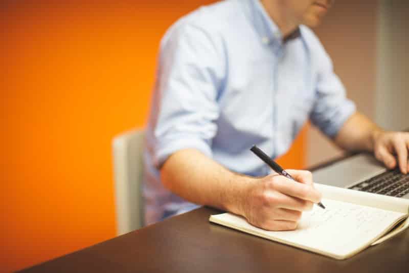 Empregos em Paris para brasileiros