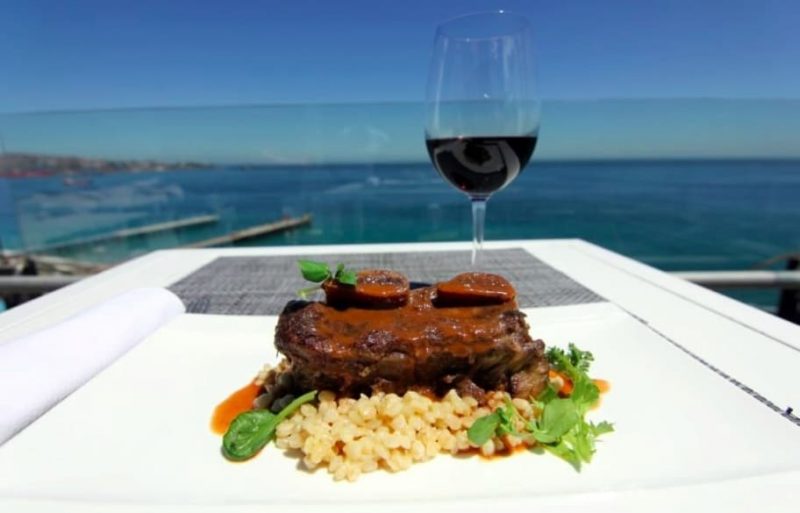 Restaurante de comida típica em Valparaíso Restaurante de alta qualidade em Valparaíso