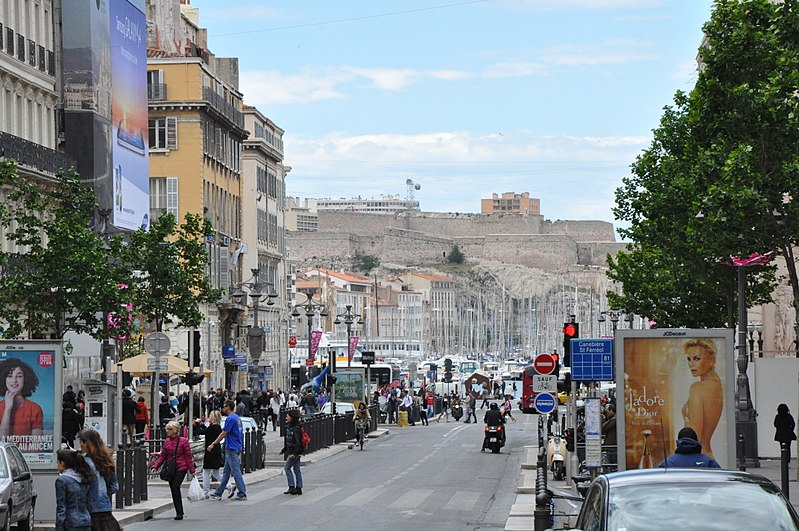 como ir a centro de Marselha