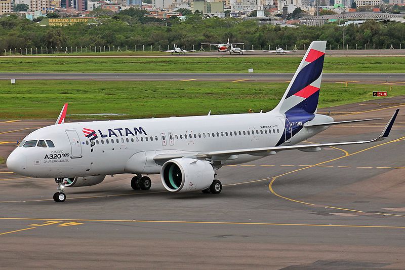 Passagem aérea no balcão com desconto 