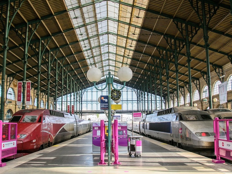 estação de trem na frança