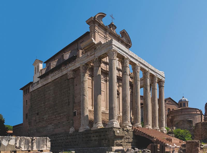 Fórum Romano: onde fica o Templo de Antonino e Faustina