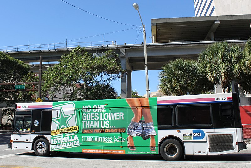 Ônibus no aeroporto de Miami