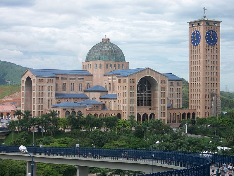 Tours no Santuário de Nossa Senhora Aparecida