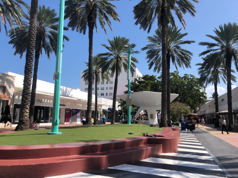 Lincoln Road