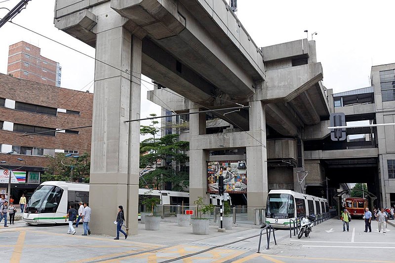 transporte em Medellín elétrico 