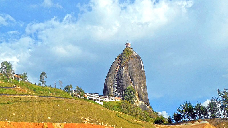 Cidades perto de Medellín