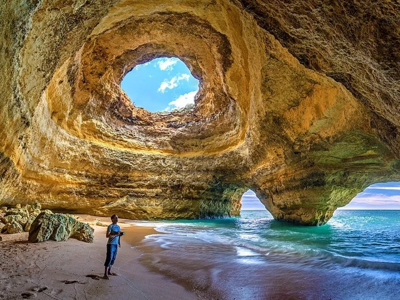 grutas de benagil portugal