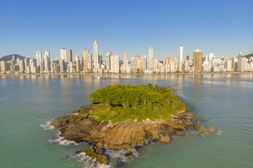 ilha das cabras Balneário Camboriú hospedagem