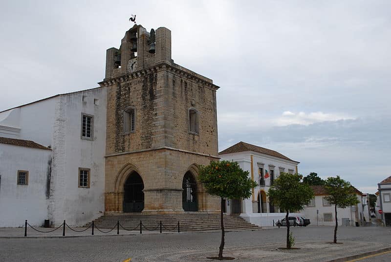 Praça da Sé em Faro 