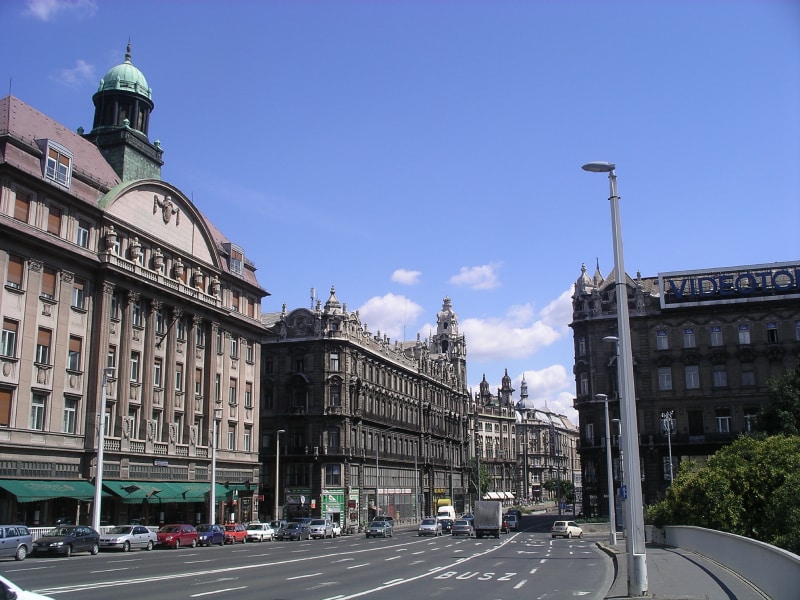 Rua Váci em Budapeste