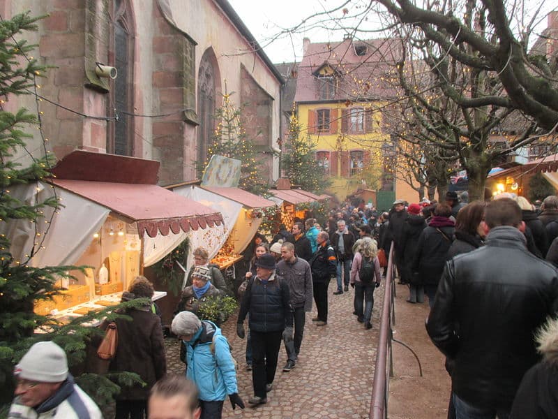 Marchés de Noël na França cheios 