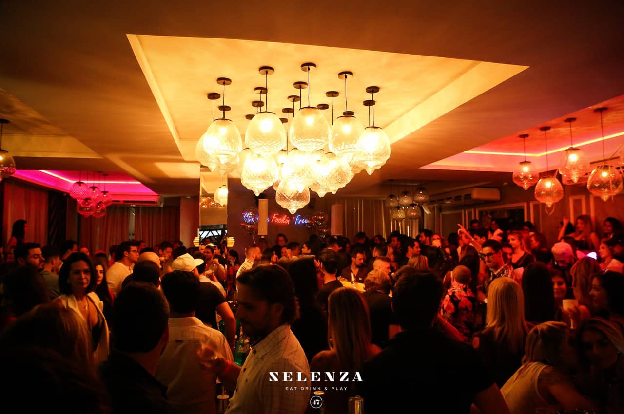 Baladas top em Balneário Camboriú quatro7 Balneário Camboriú