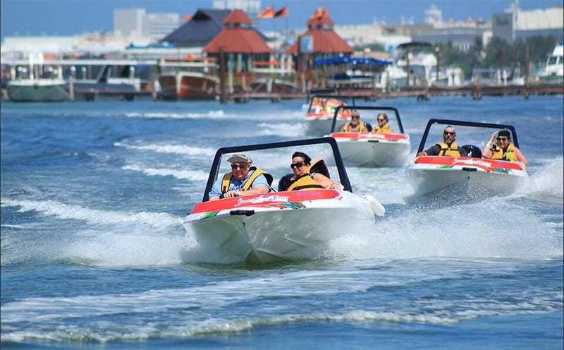 Tour de barco em Cancún