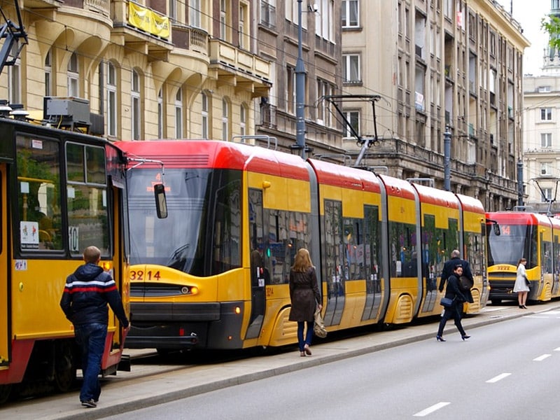 Como se locomover em Varsóvia meios de transporte em varsóvia