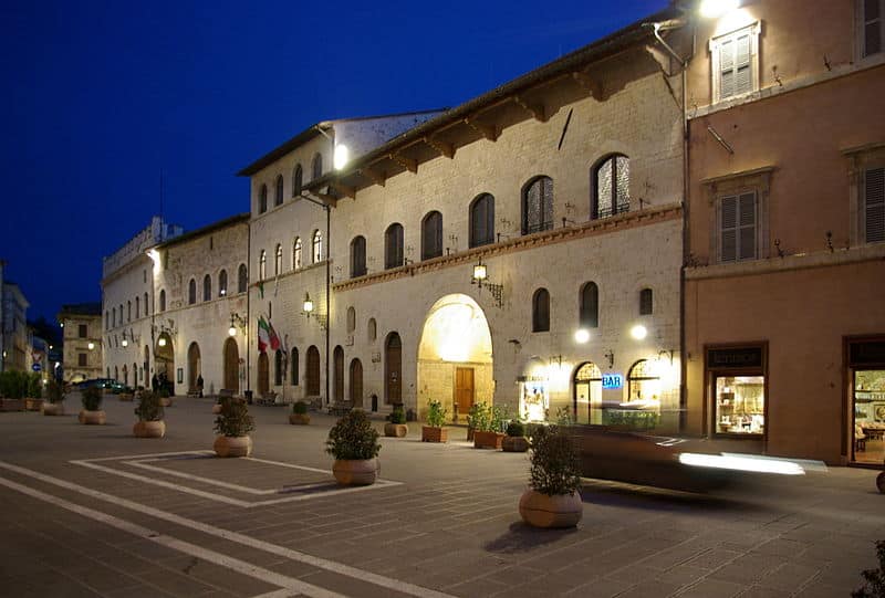 Piazza del Comune em Assis