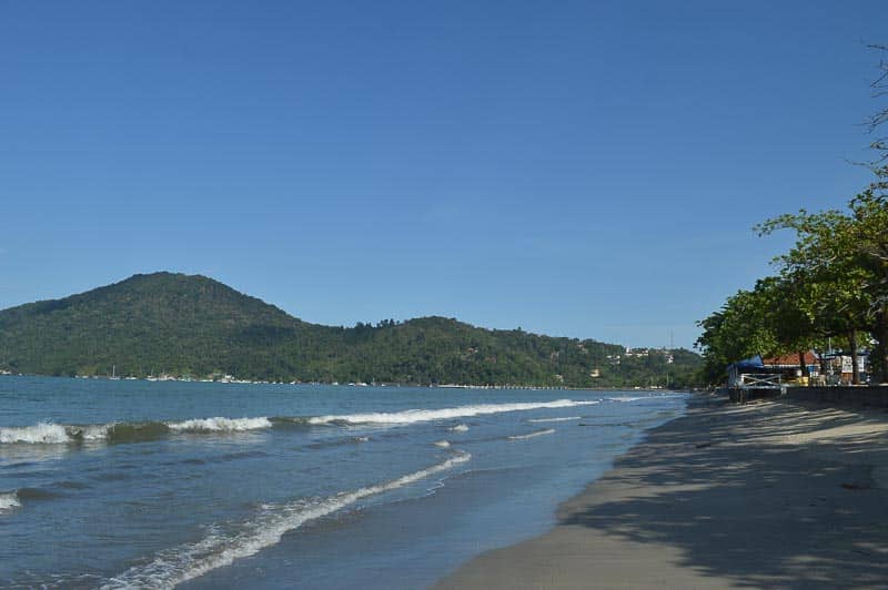 praia do itaguá hospedagem