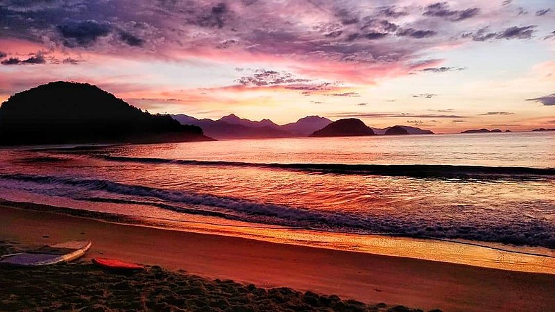 praia do félix ubatuba hospedagem