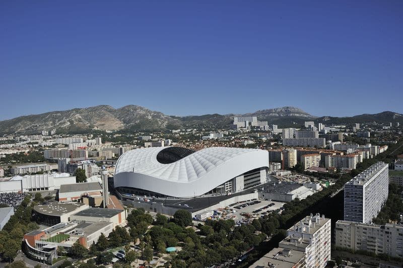 estádios de futebol mais bonitos Stade Vélodrome