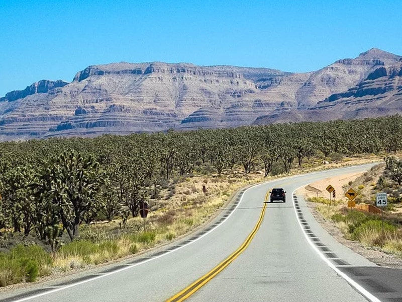 Estradas de Las Vegas como alugar um carro em vegas