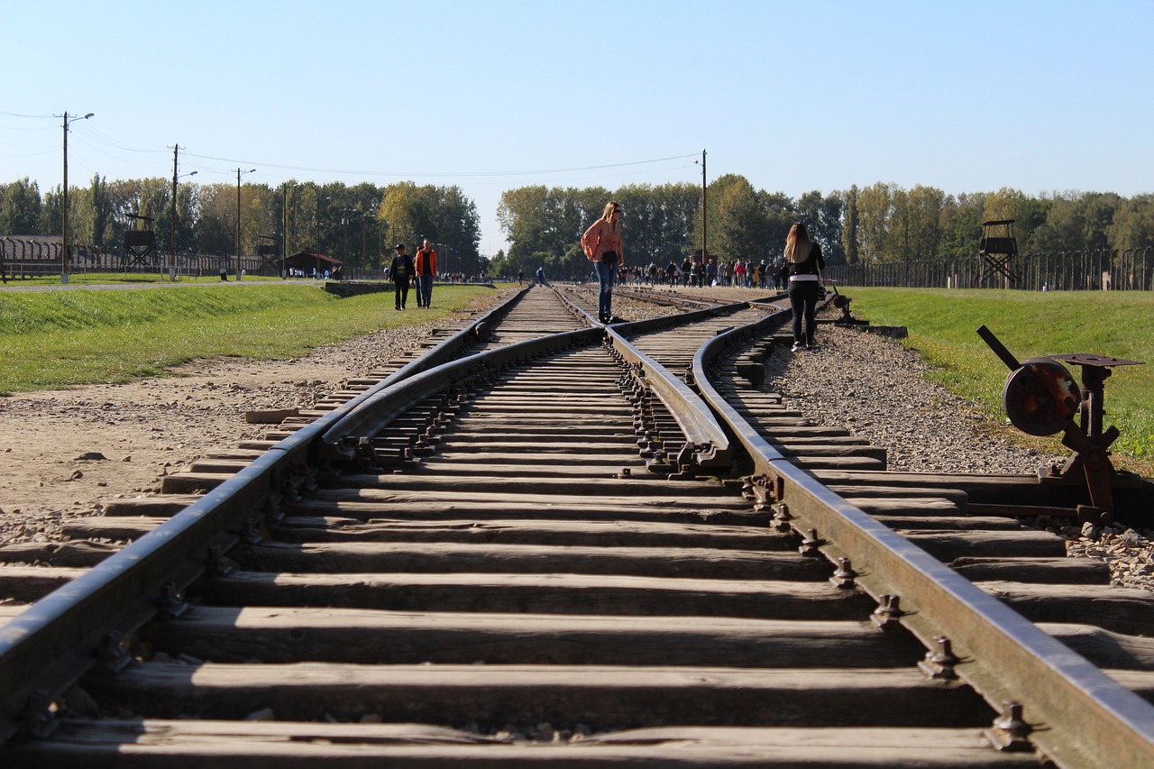 Passeios para Auschwitz-Birkenau passeio auschwitz