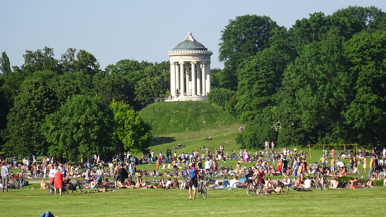 Munique no verão Parques em Munique
