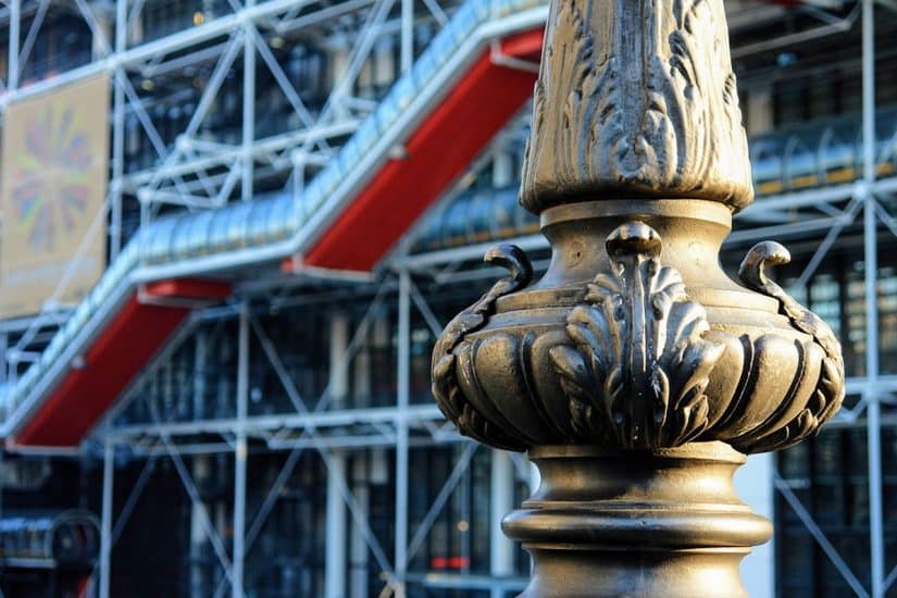 o centro georges pompidou mostra obras de arte de que século