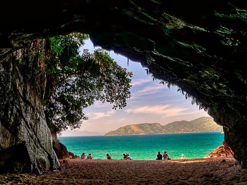 Grutas em Ubatuba