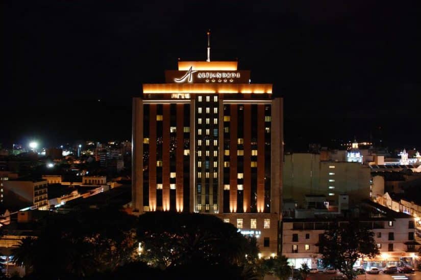 hotel alejandro i salta