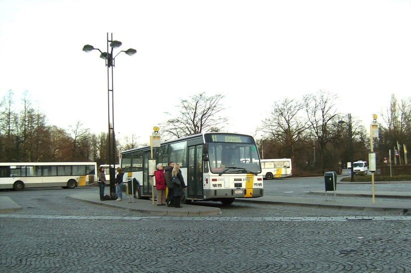 ônibus em bruges