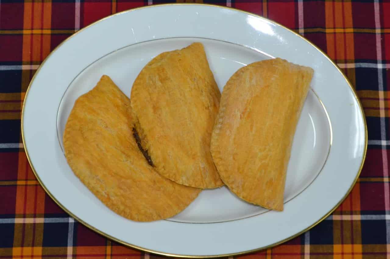 Comidas típicas da Jamaica: patty Patty jamaicano