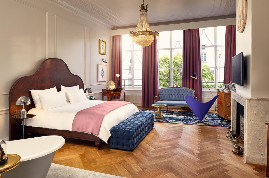 Hospedagem perto do canal Prinsengracht, em Amsterdam hotel com design holandês