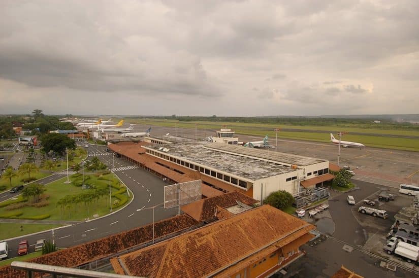 aeroporto denpasar