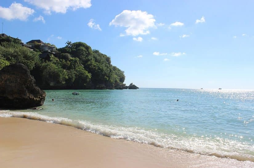 Roteiro pelas praias da Indonésia