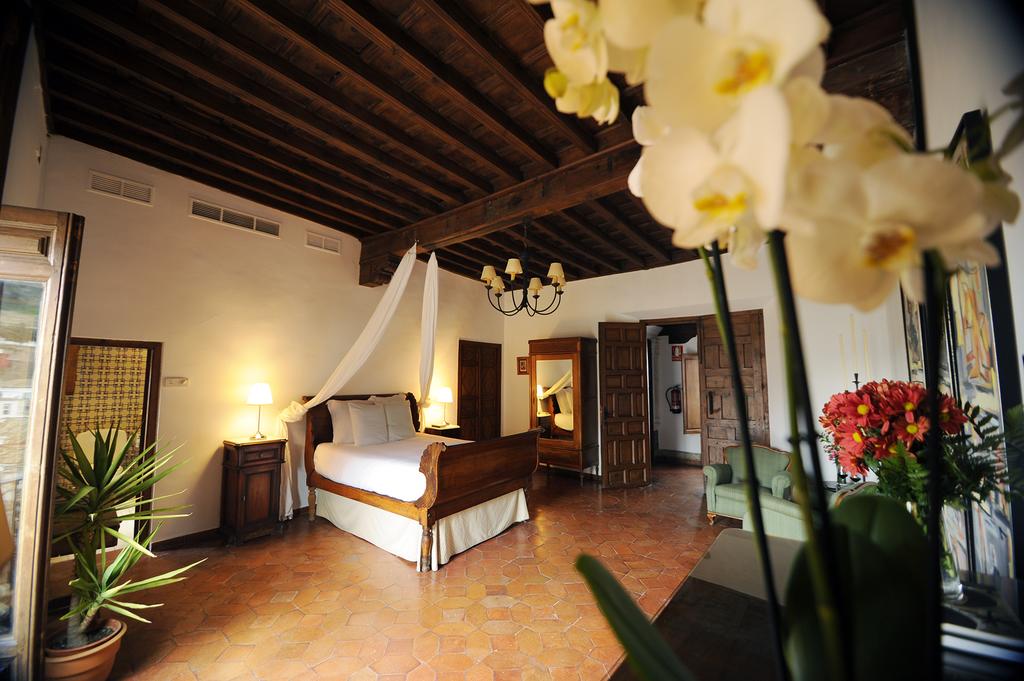 booking onde ficar em granada