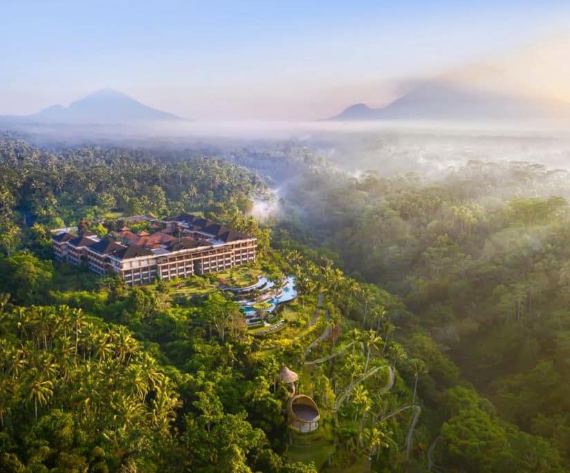 Lugares mais bonitos de Bali resort na floresta em bali