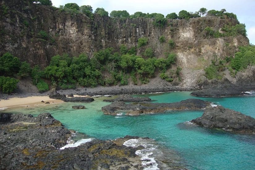 tabua das mares em Fernando de Noronha