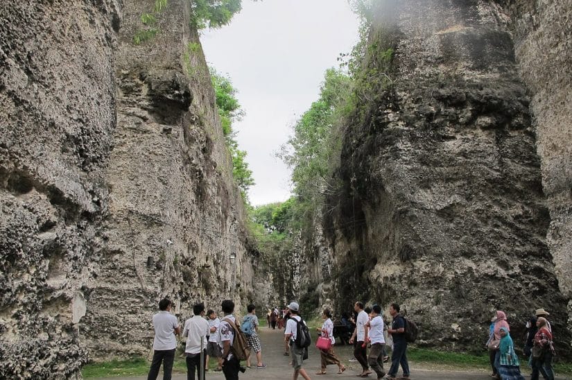 uluwatu pontos turisticos