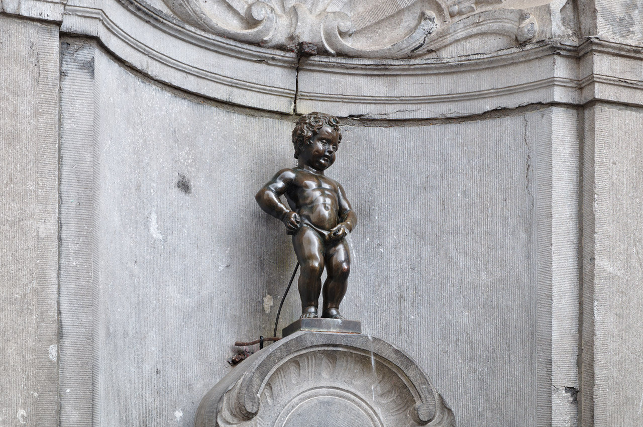 Bruxelas pontos turísticos manneken pis belgica