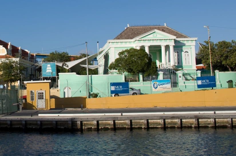 museus em curacao