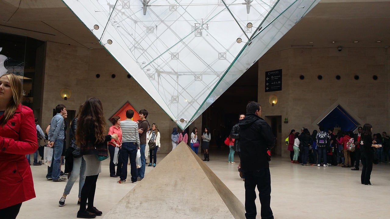 fotos de pessoas em Paris fotos de Paris torre eiffel