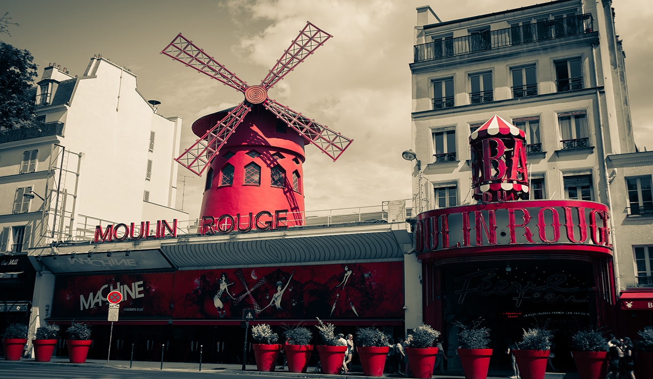 Moulin Rouge em Paris. fotos de paris moulin rouge