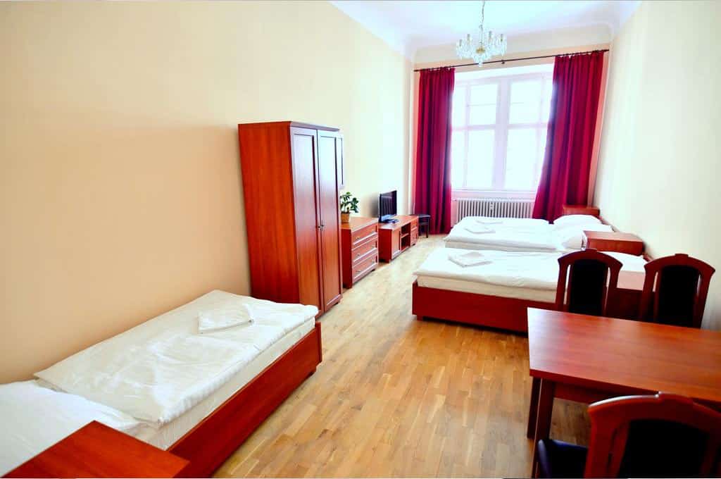 Hotéis mais baratos de Praga b&b barato praga