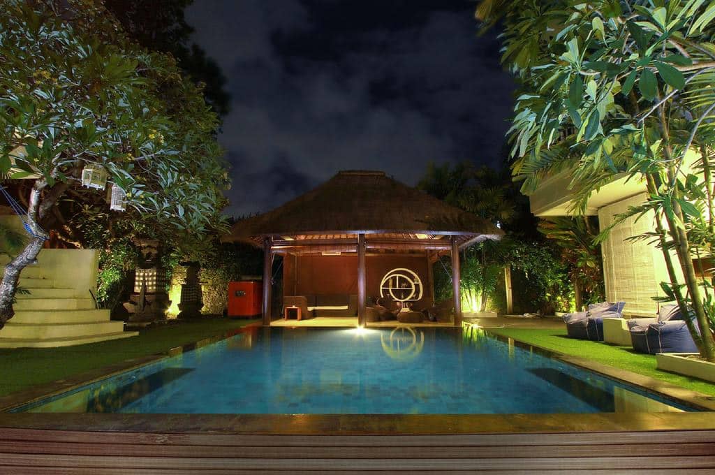 Legian hostel hostel com piscina em Bali