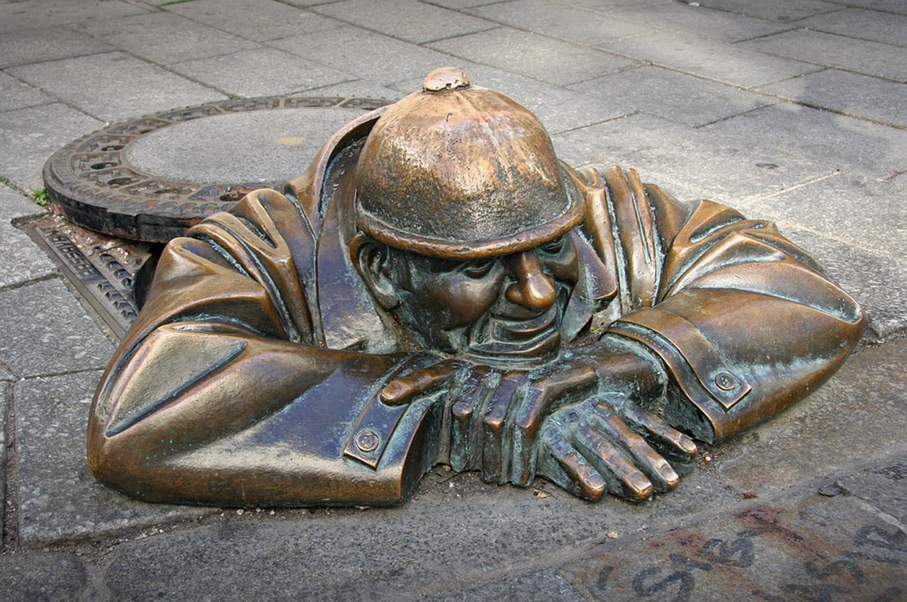 Estátua na Eslováquia eslováquia bratislava